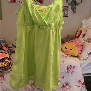 Hollister green top